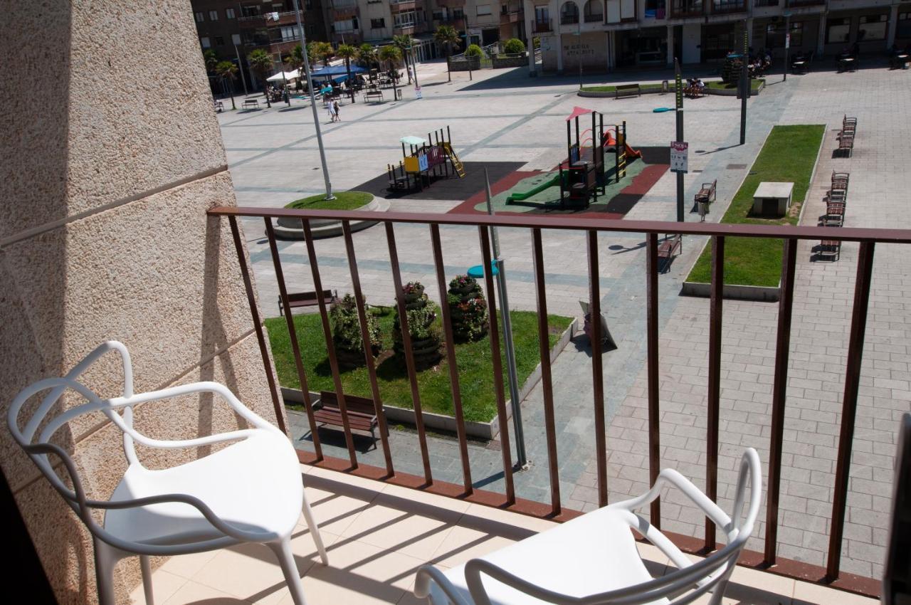 Black And White Suitte "Plaza" نوخا المظهر الخارجي الصورة